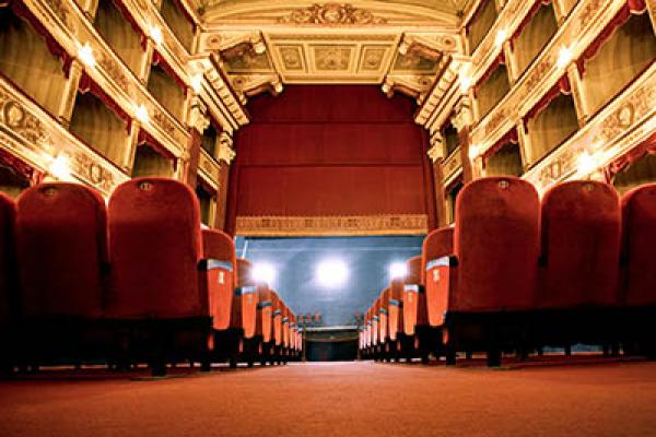 Teatro Lingua Originale 600x400